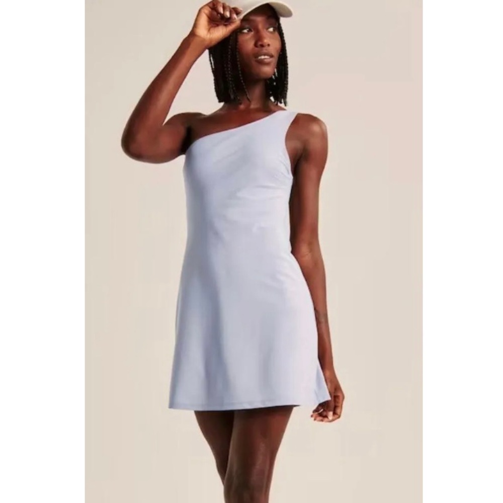 Abercrombie & Fitch Traveler One Shoulder Dress